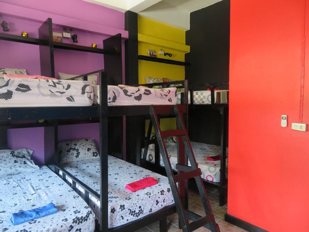 Same Same Guesthouse, Bar & Restaurant (Adults Only) Haad Rin Esterno foto