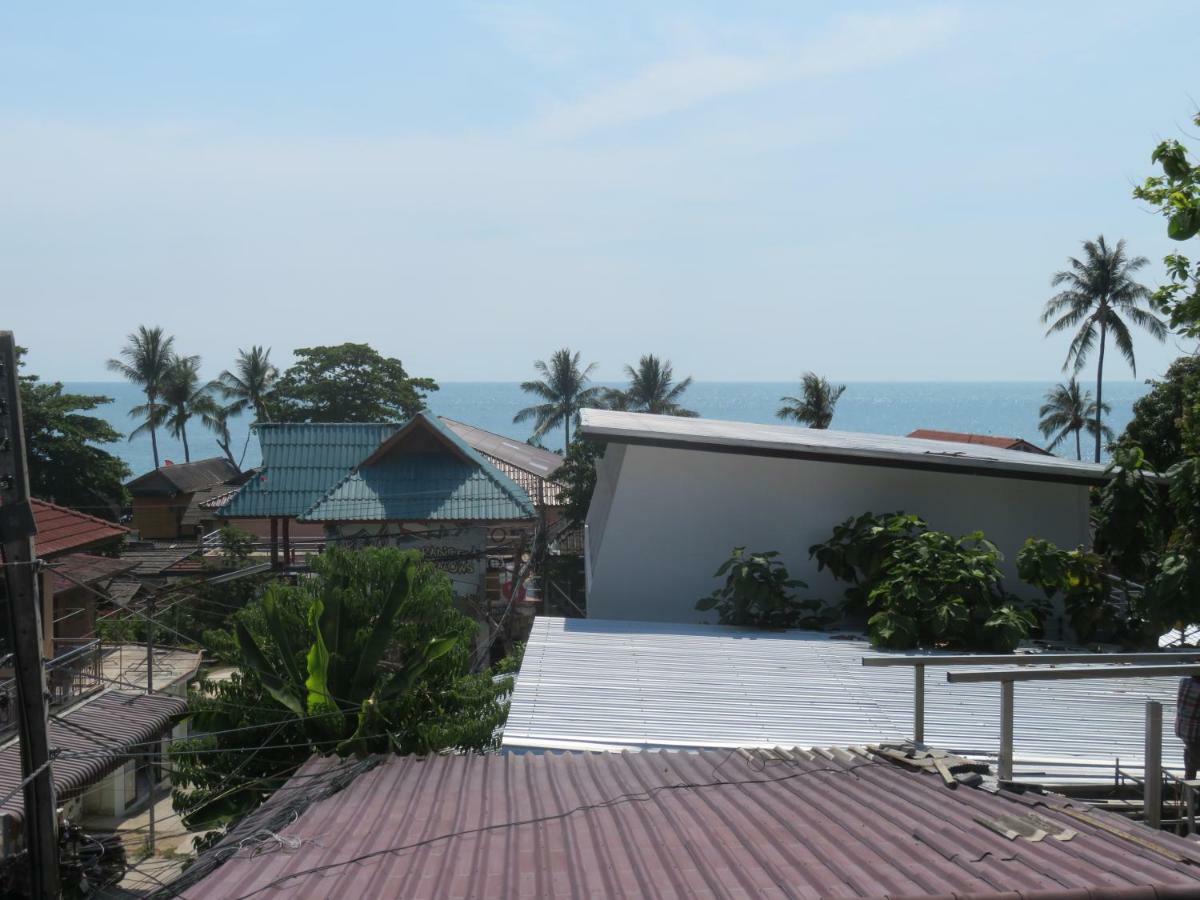 Same Same Guesthouse, Bar & Restaurant (Adults Only) Haad Rin Esterno foto